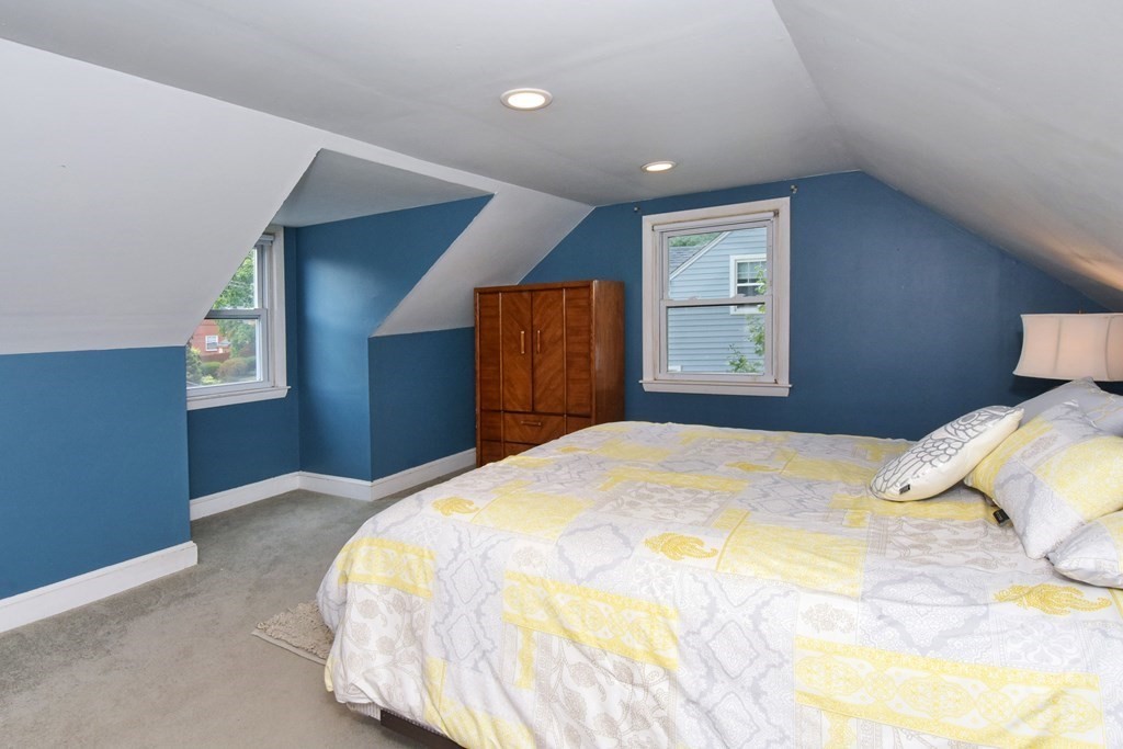 18 Lawson Road Weymouth, MA 02190 - Photo 24 of 42