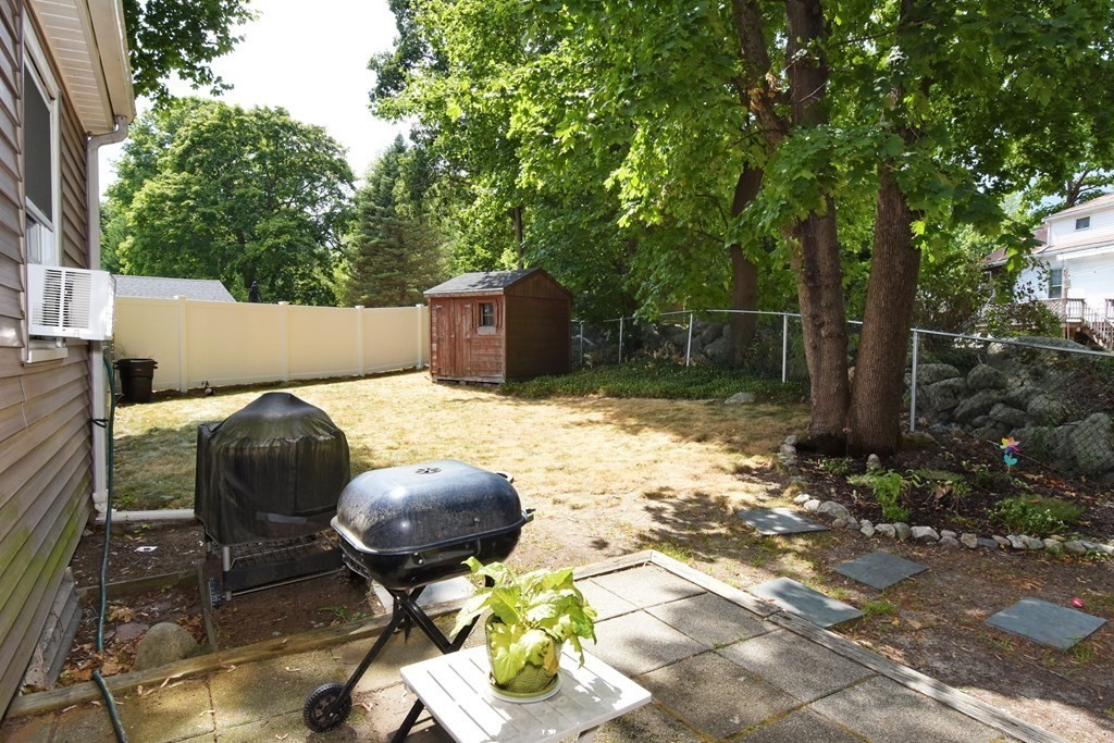 18 Lawson Road Weymouth, MA 02190 - Photo 31 of 42