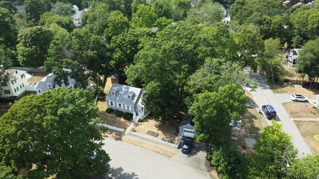 18 Lawson Road Weymouth, MA 02190 - Photo 38 of 42