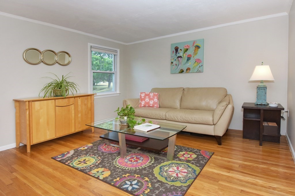 18 Lawson Road Weymouth, MA 02190 - Photo 8 of 42