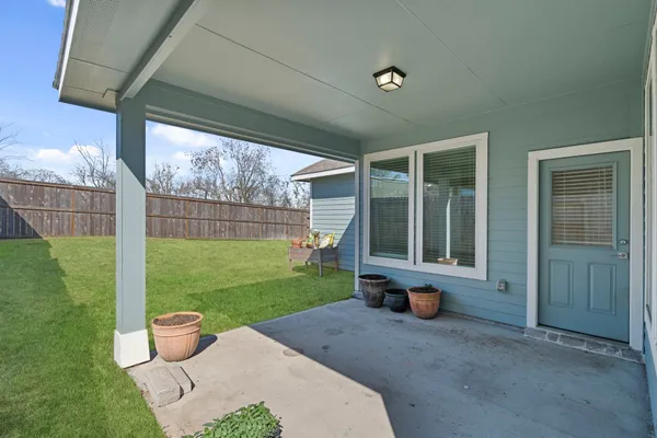 $2,300 | 33130 School Hl Road, Fulshear, TX 77441