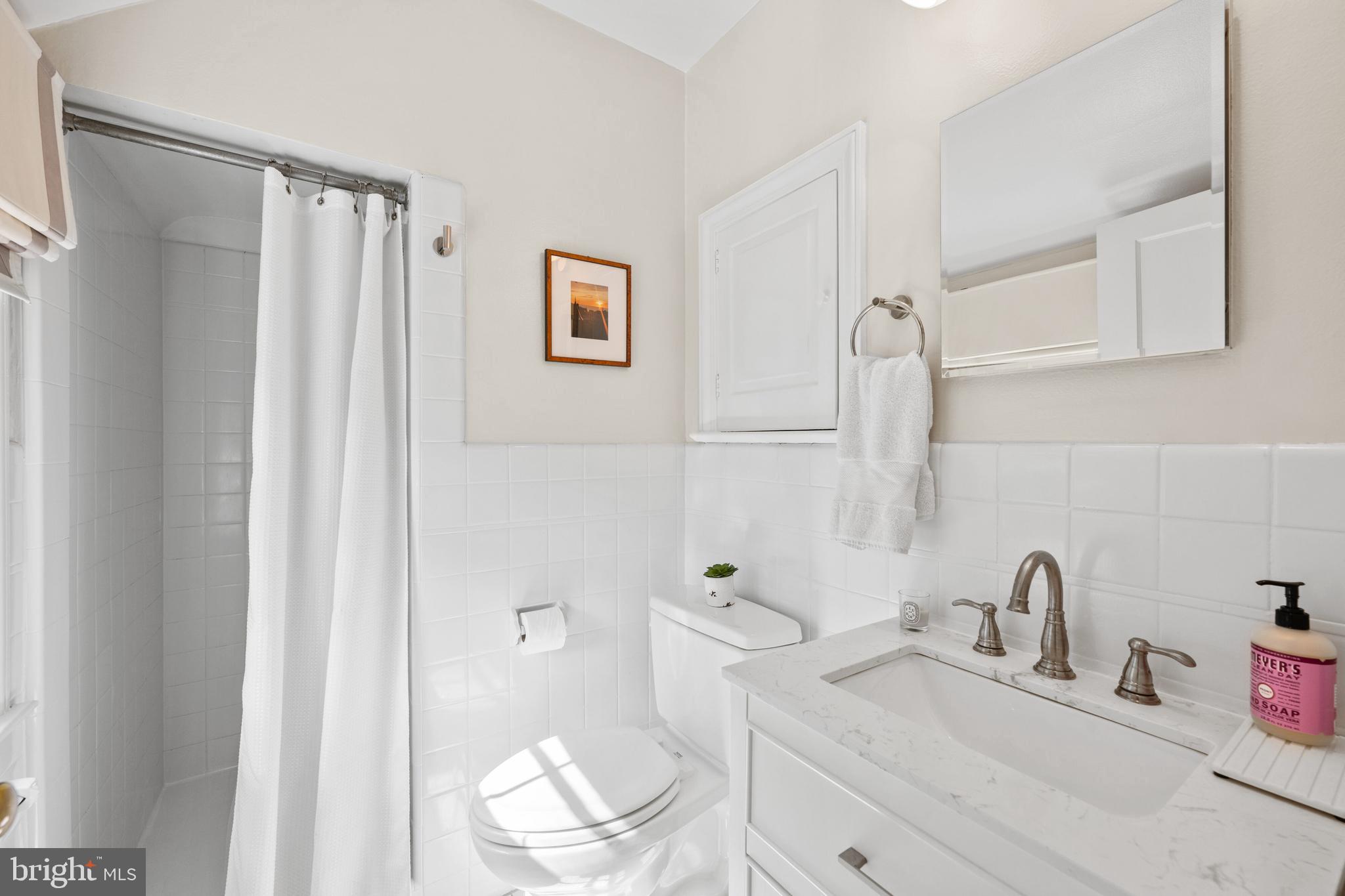 5907 Cobalt Road Bethesda, MD 20816 - Photo 17 of 35 Gallery Image 17