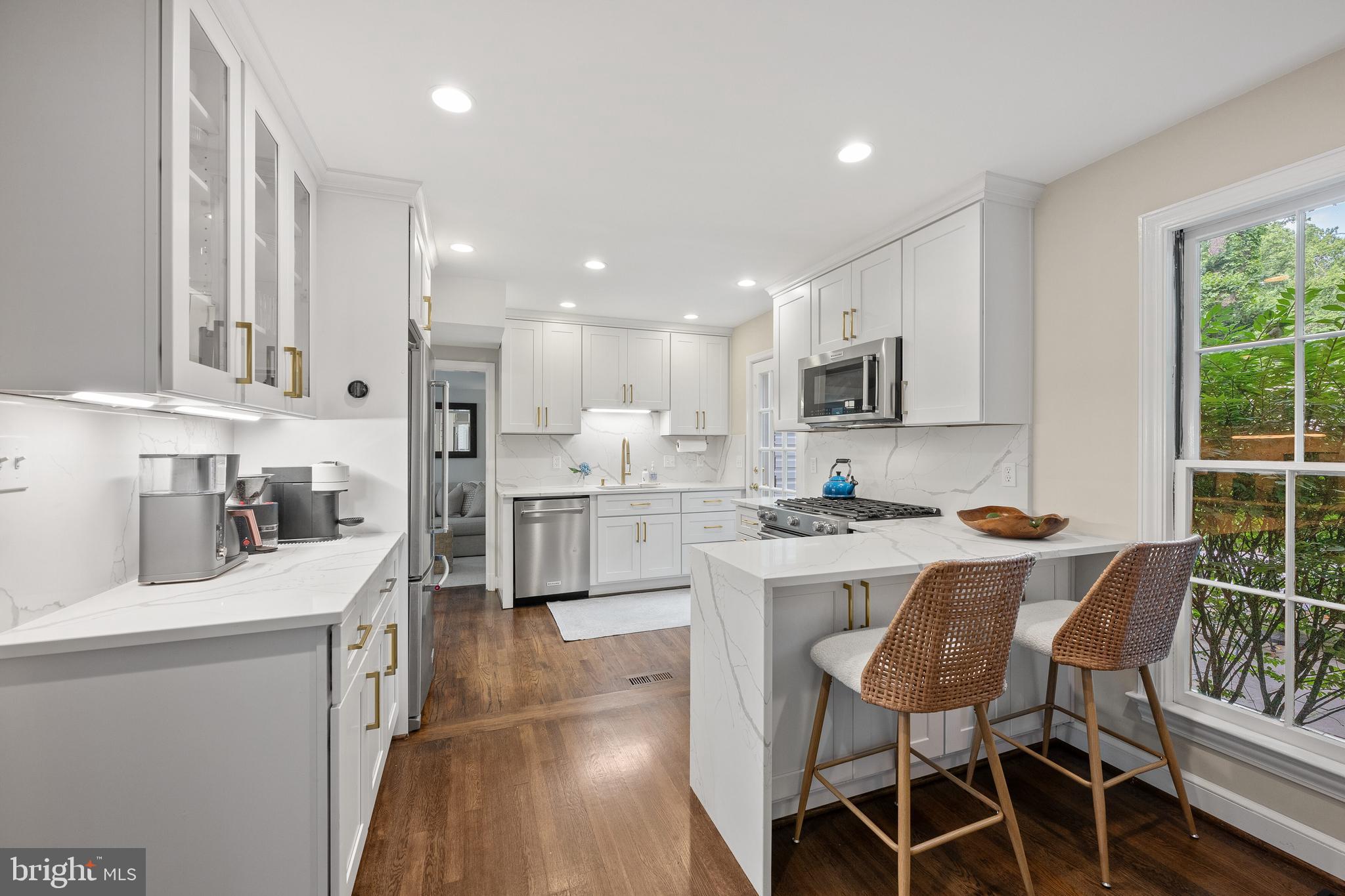 5907 Cobalt Road Bethesda, MD 20816 - Photo 2 of 35 Gallery Image 2