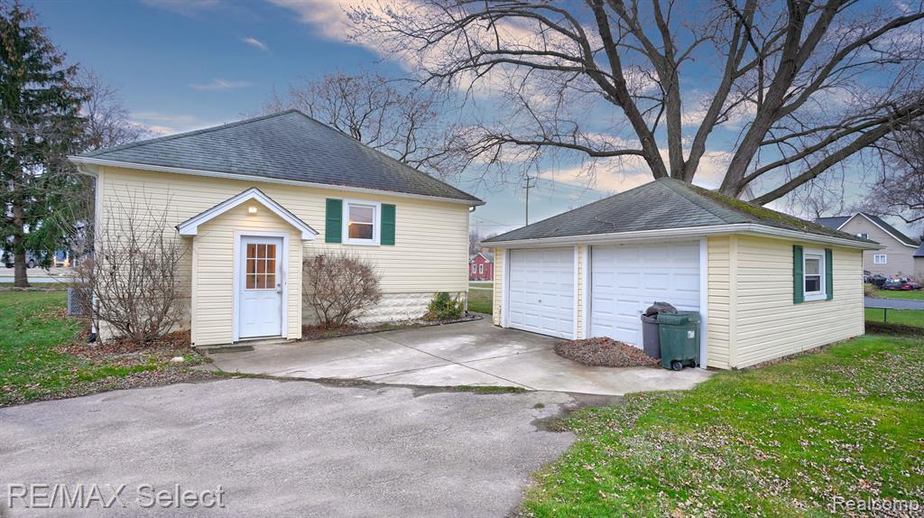 9083 Perry Road Atlas, MI 48411 - Photo 25 of 28