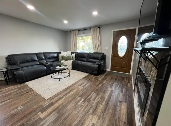 $249,900 | 13429 Zagaiski Avenue, Warren, MI 48089