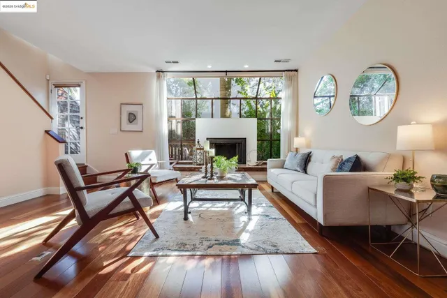 $998,000 | 2316 Blake Street, Unit D, Berkeley, CA 94704