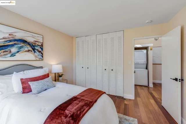 $998,000 | 2316 Blake Street, Unit D, Berkeley, CA 94704