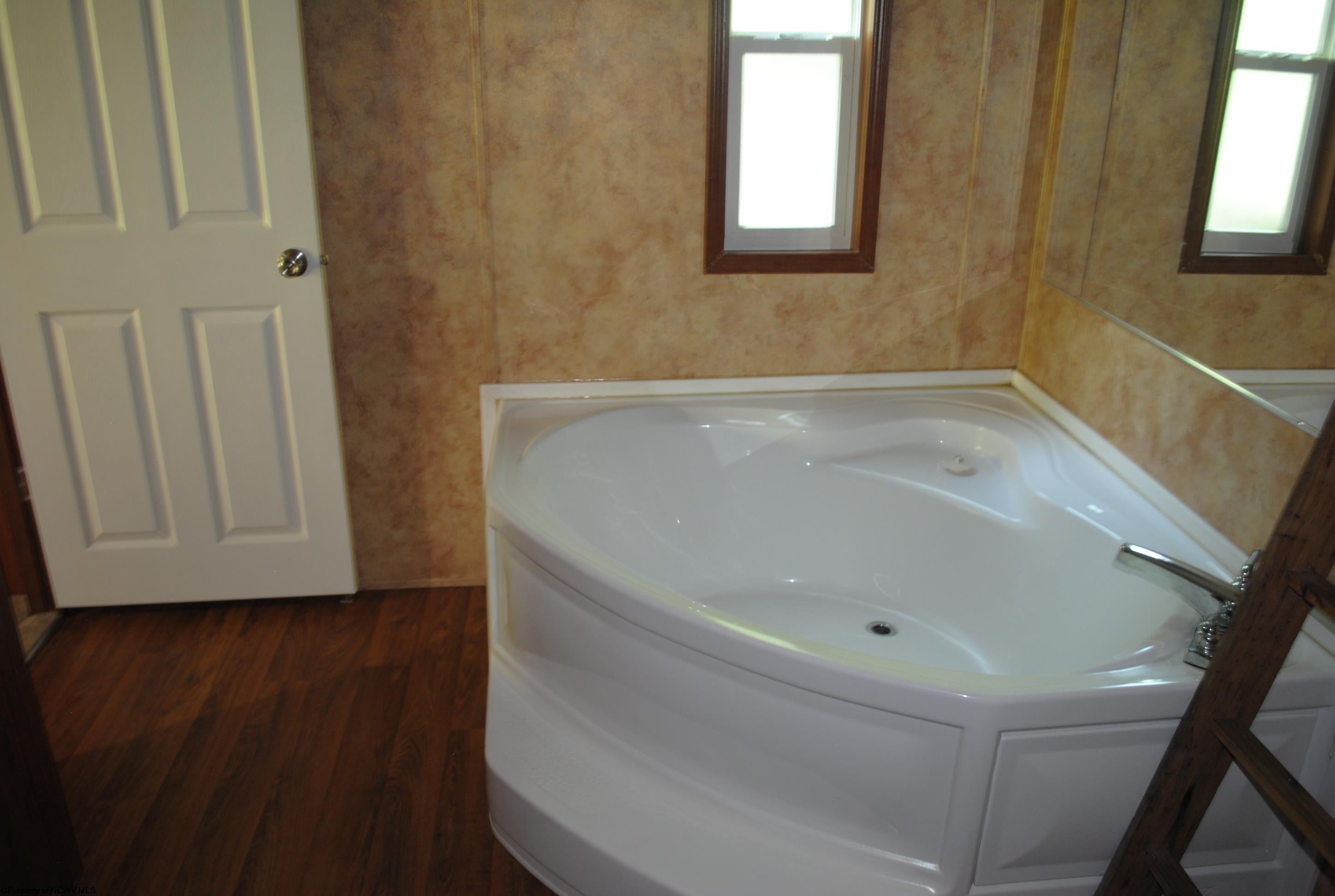 344 Danner Road Belington, WV 26250 - Photo 12 of 28 Gallery Image 12
