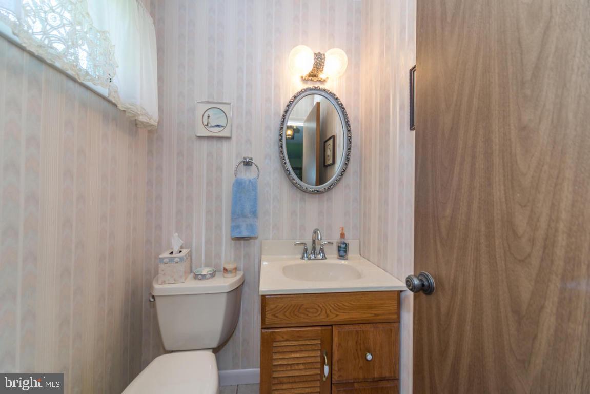 2849 Brookfield Road Lancaster, PA 17601 - Photo 14 of 33