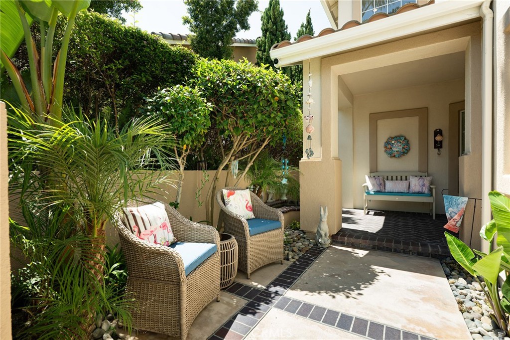 14 Chapital San Clemente, CA 92672 - Photo 4 of 59