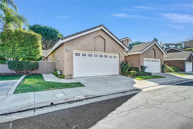 $885,000 | 862 South Sapphire Lane, Anaheim, CA 92807