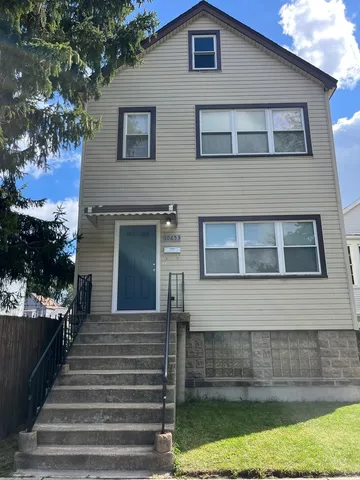 $379,000 | 10653 South Mackinaw Avenue, Chicago, IL 60617