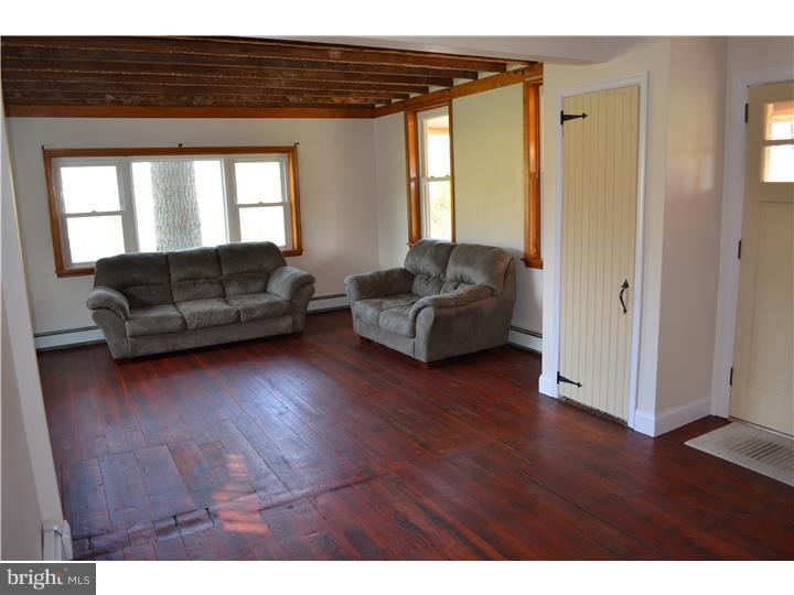 99 South Limerick Road Royersford, PA 19468 - Photo 8 of 23 Living Room