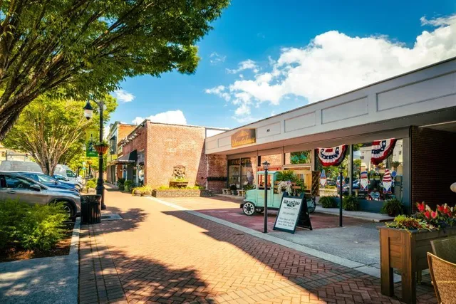 $3,400 | 1114 Winding Br Drive, Canton, GA 30114