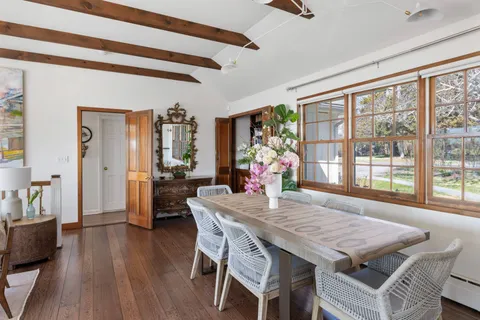 $5,350,000 | 11 East Harbor Drive, Sag Harbor, NY 11963