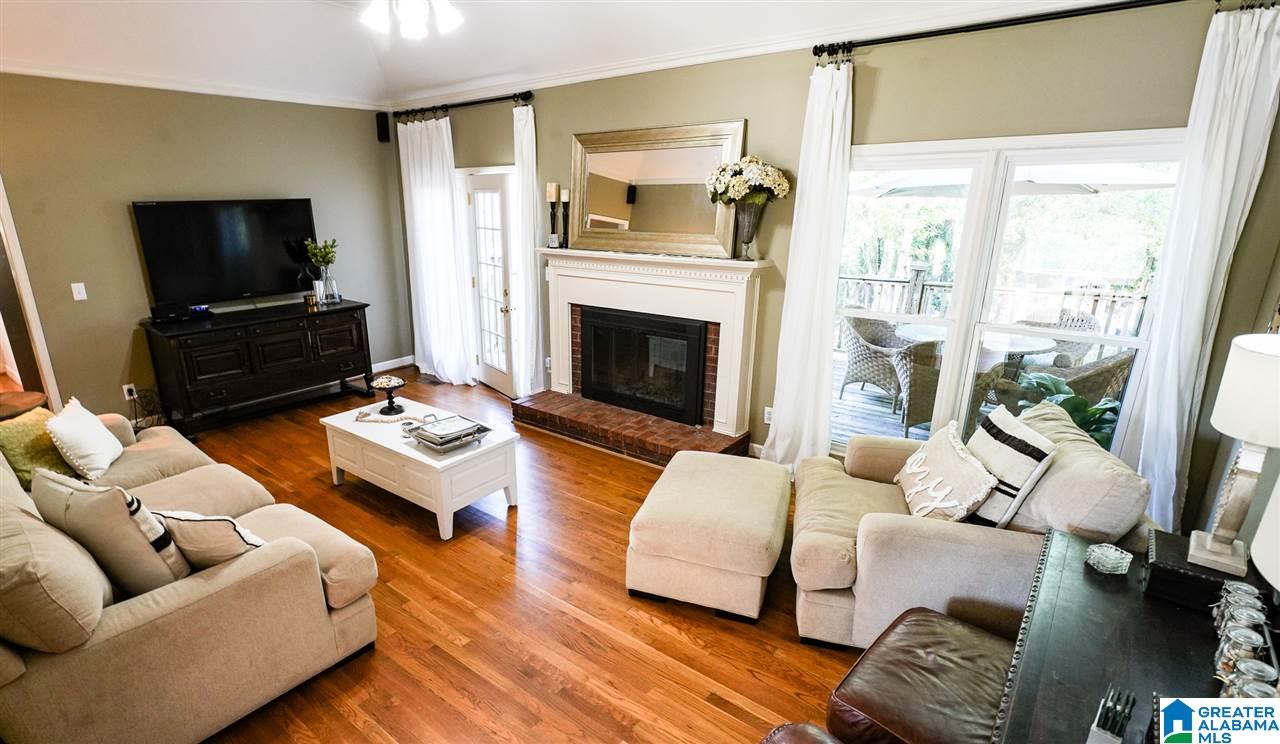 422 Russet Hl Road Birmingham, AL 35244 - Photo 7 of 40 Gallery Image 7