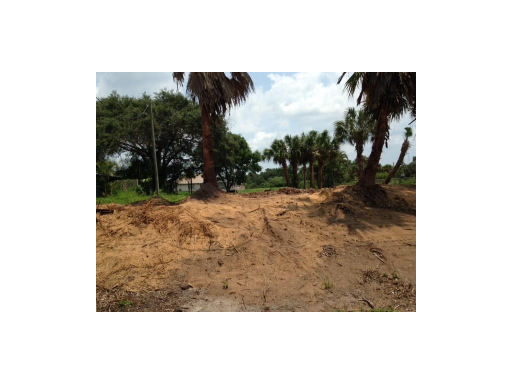 829 George Street Sebastian, FL 32958 - Photo 2 of 10 Gallery Image 2