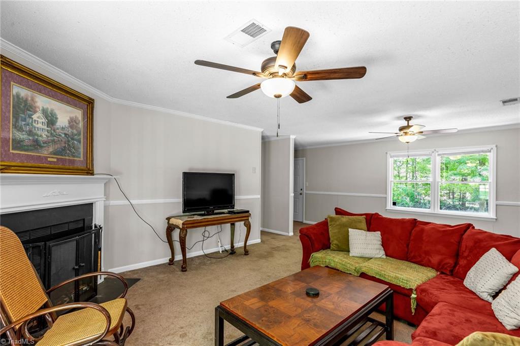 1784 Warf Road Lexington, NC 27292 - Photo 11 of 33 Gallery Image 11
