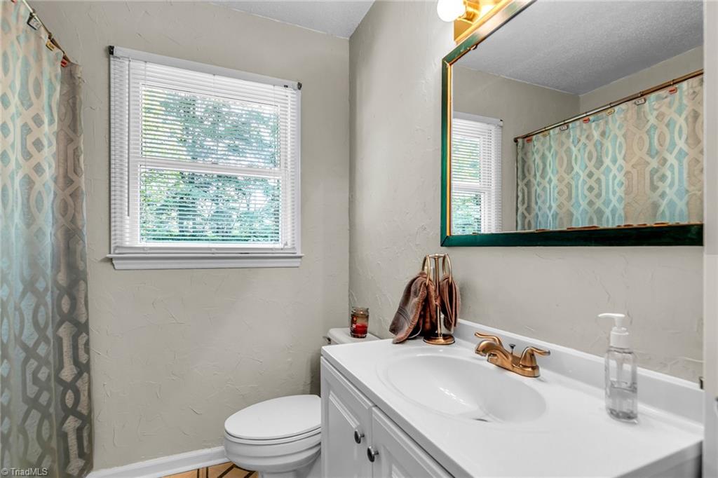 1784 Warf Road Lexington, NC 27292 - Photo 24 of 33 Gallery Image 24