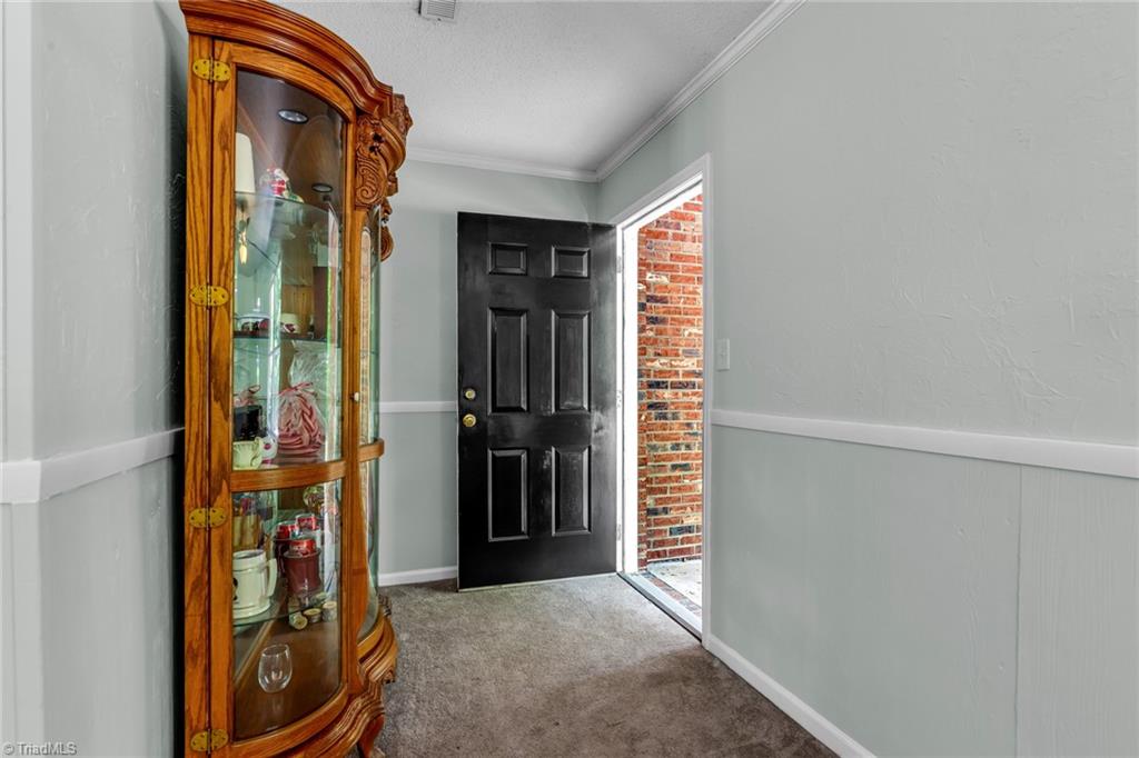 1784 Warf Road Lexington, NC 27292 - Photo 8 of 33 Gallery Image 8