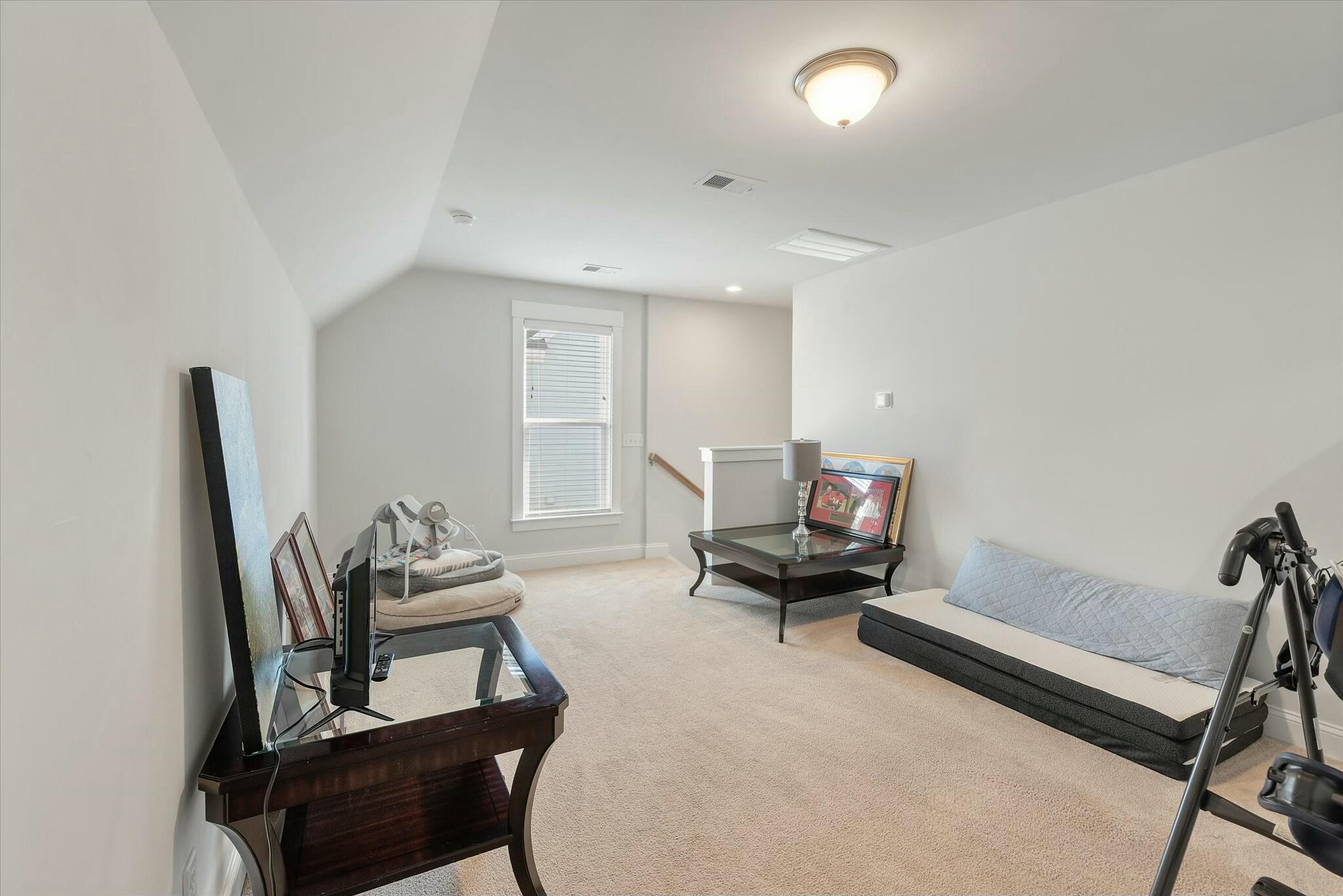 2751 Rutherford Way Charleston, SC 29414 - Photo 31 of 66 3rd floor loft