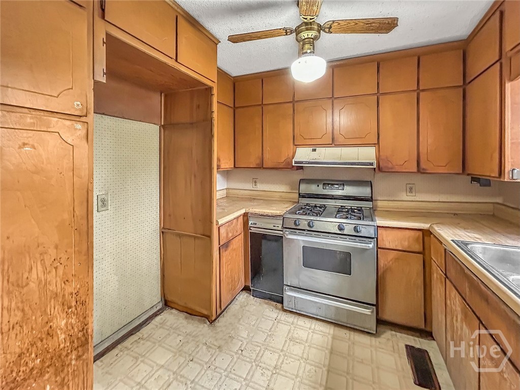 411 Edgewater Circle Macon, GA 31220 - Photo 14 of 34