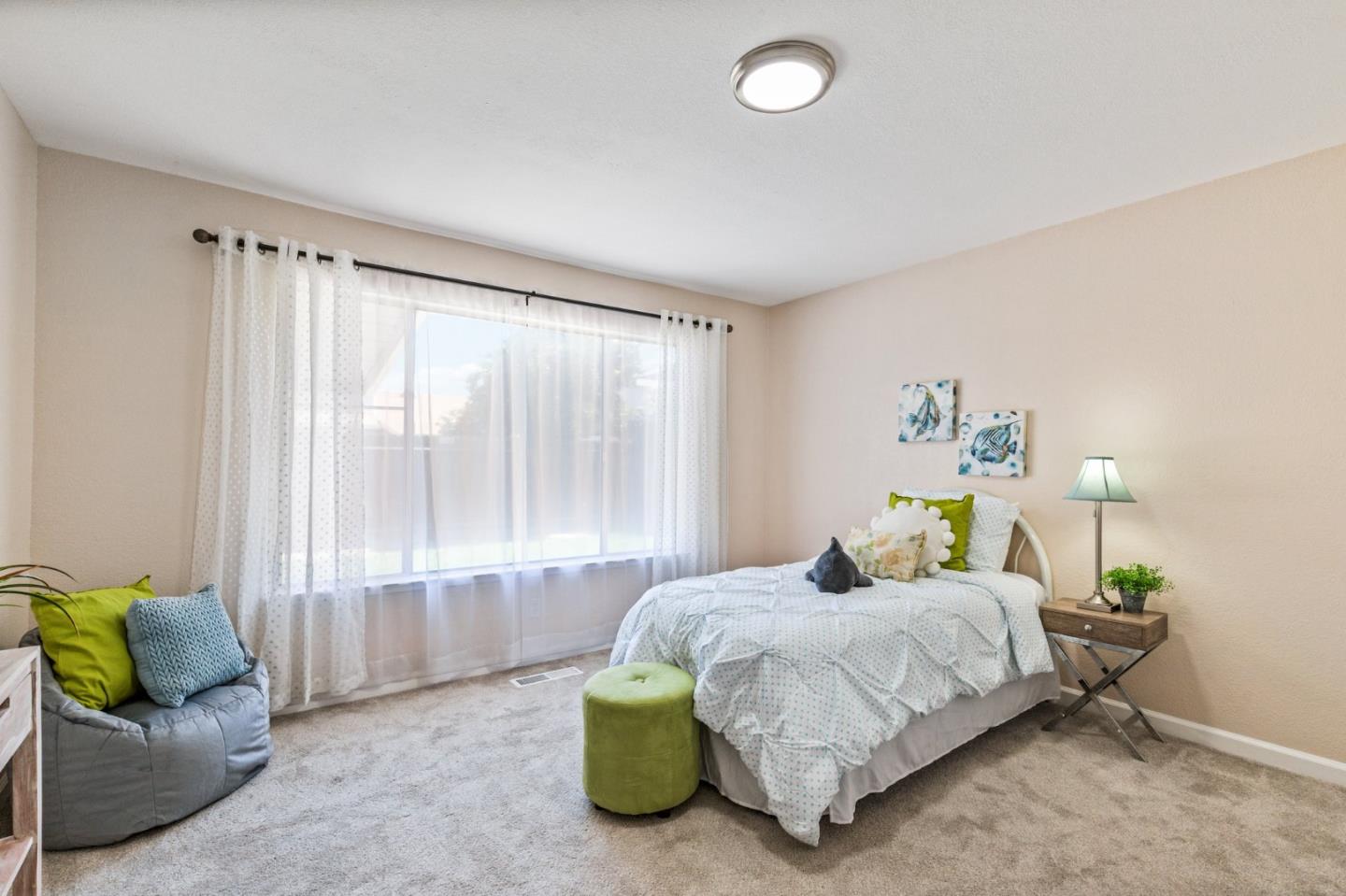 2021 Rochelle Avenue Turlock, CA 95382 - Photo 11 of 26 Gallery Image 11