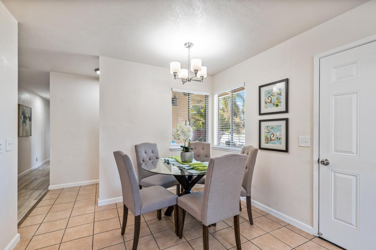 2021 Rochelle Avenue Turlock, CA 95382 - Photo 4 of 26 Gallery Image 4