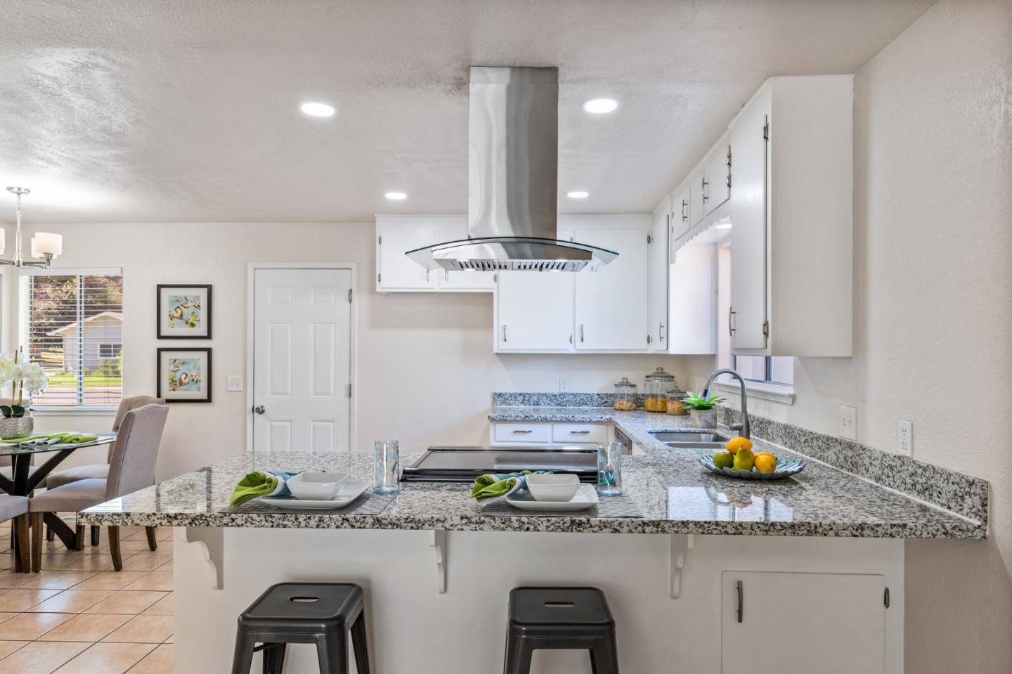 2021 Rochelle Avenue Turlock, CA 95382 - Photo 6 of 26 Gallery Image 6