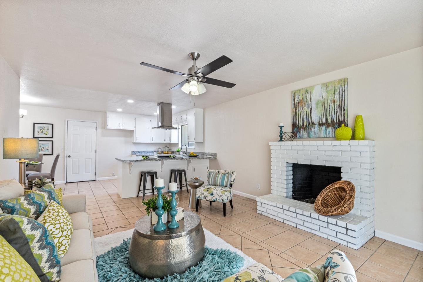 2021 Rochelle Avenue Turlock, CA 95382 - Photo 9 of 26 Gallery Image 9