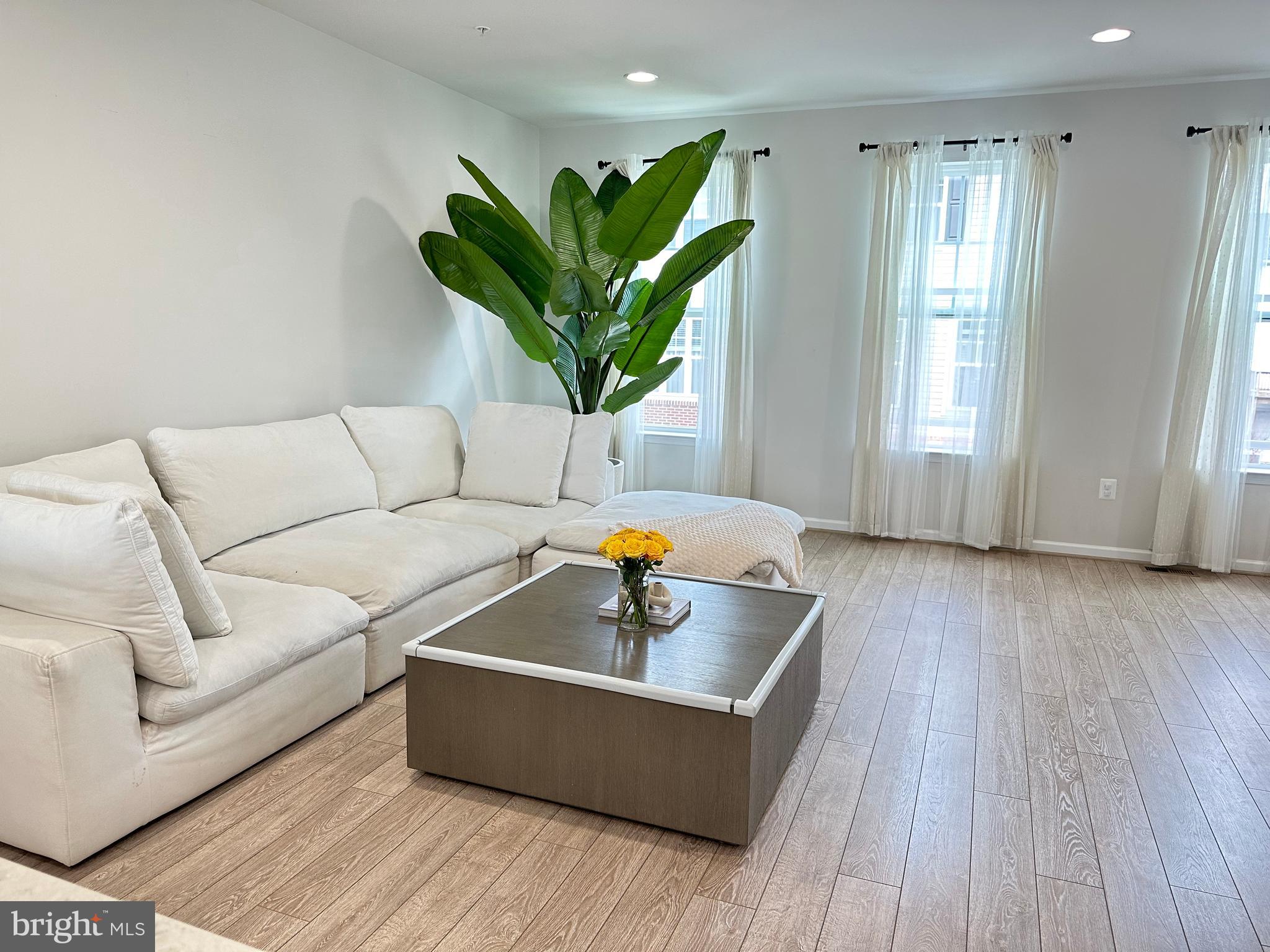 15719 Steamboat Way Silver Spring, MD 20906 - Photo 14 of 43 Gallery Image 14