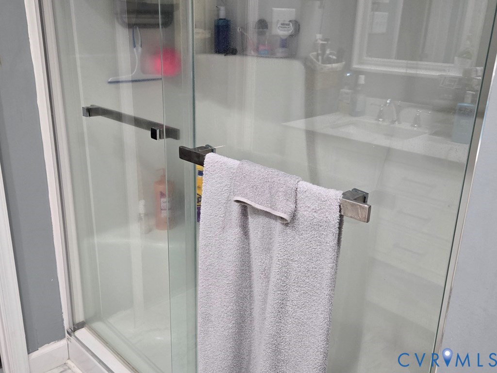 6 Mahan Road Farmville, VA 23901 - Photo 16 of 30 a bathroom with a shower