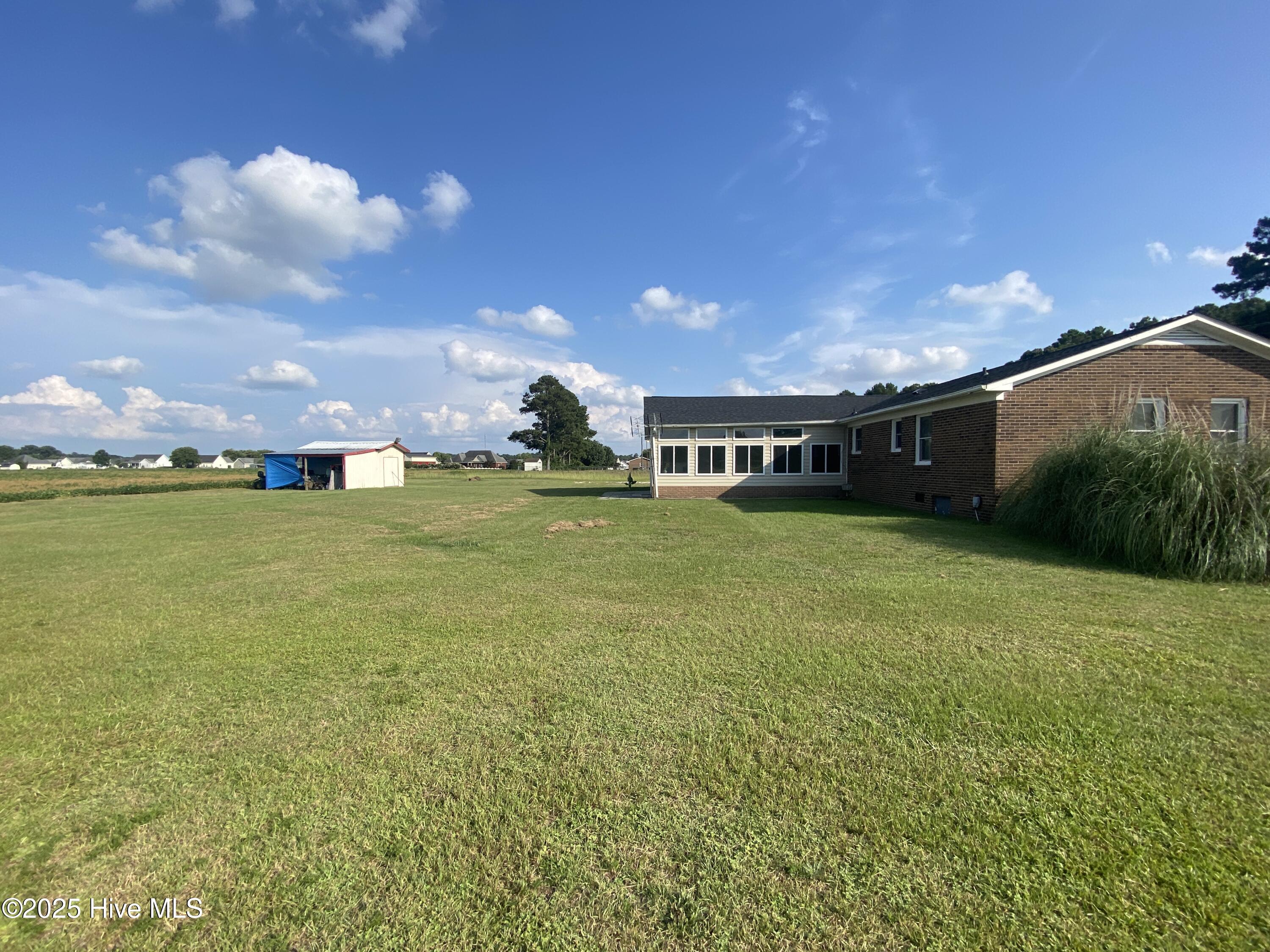 328 South Beston Road La Grange, NC 28551 - Photo 31 of 35 IMG-8115