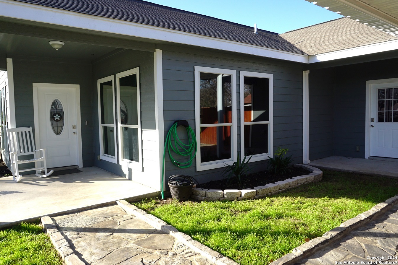 1415 Semlinger Road San Antonio, TX 78220 - Photo 3 of 27
