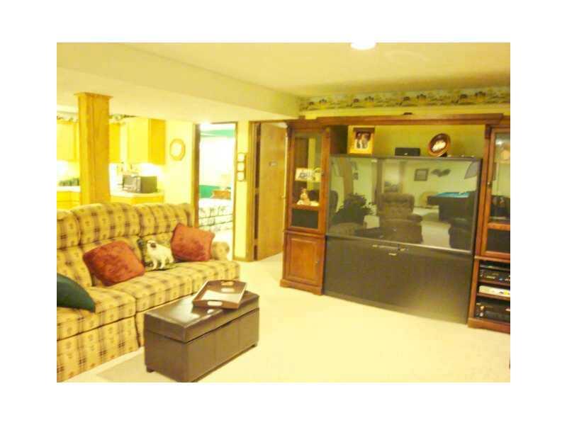 377 Old Farm Road Danville, IN 46122 - Photo 16 of 22