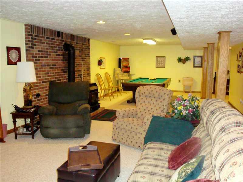 377 Old Farm Road Danville, IN 46122 - Photo 17 of 22