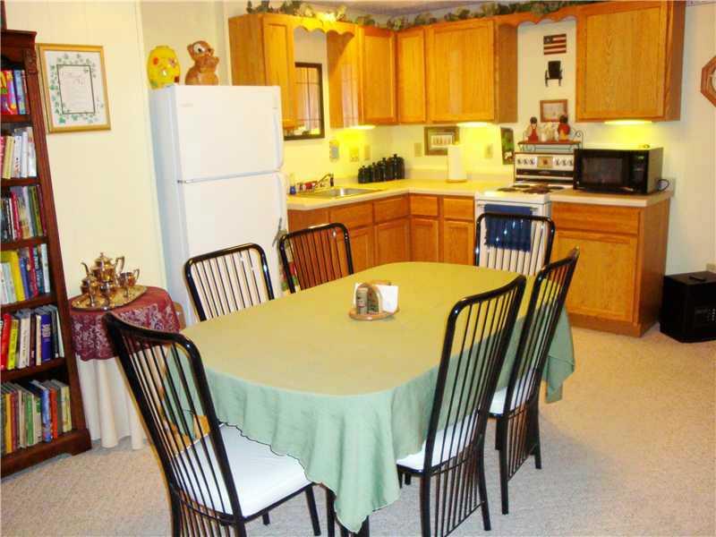 377 Old Farm Road Danville, IN 46122 - Photo 18 of 22