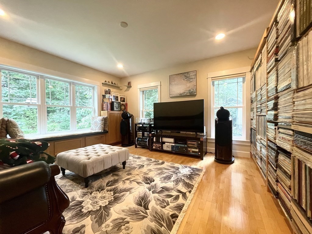 80 Sylvan Road Needham, MA 02492 - Photo 4 of 27