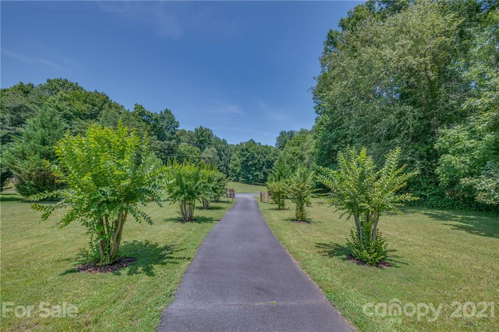 613 River Crest Parkway Rutherfordton, NC 28139 - Photo 15 of 47 Gallery Image 15