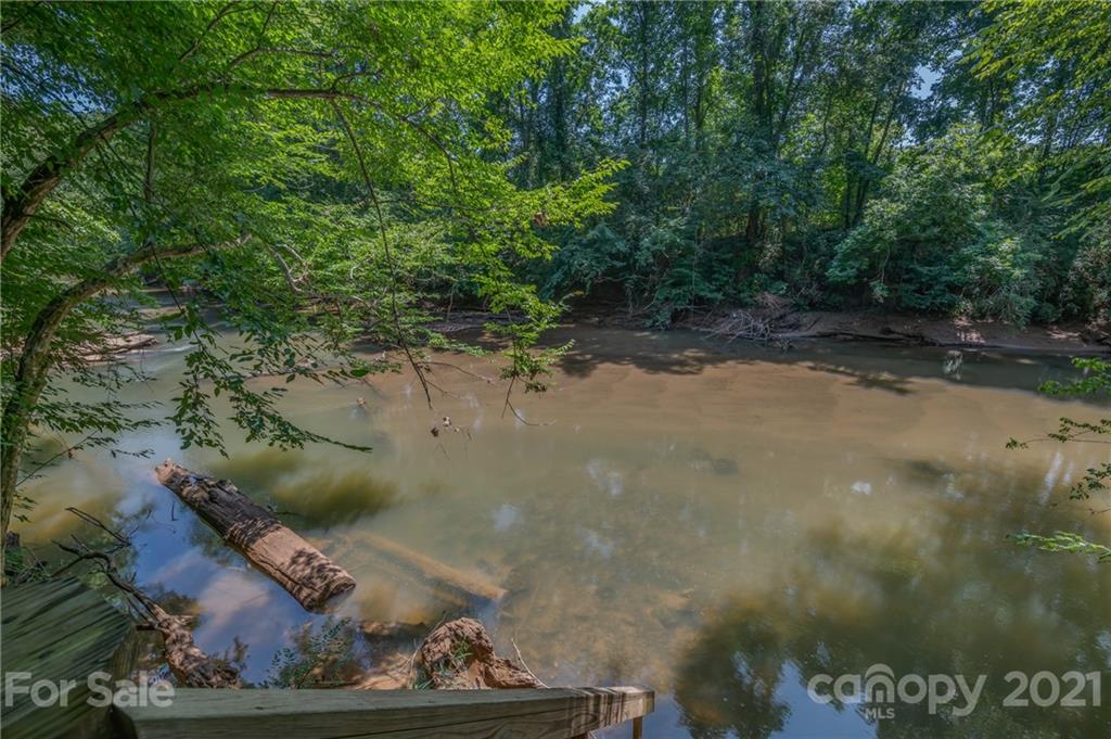 613 River Crest Parkway Rutherfordton, NC 28139 - Photo 5 of 47 Gallery Image 5