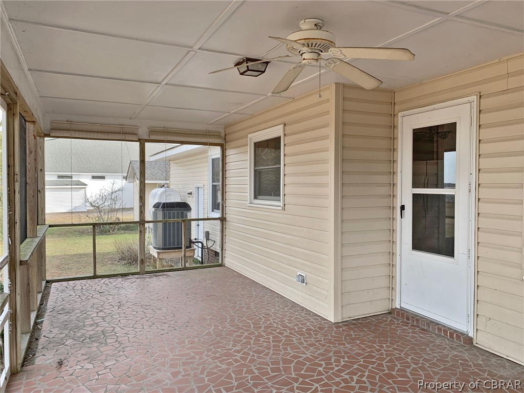 9081 Stump Point Road Hayes, VA 23072 - Photo 26 of 38 Gallery Image 26