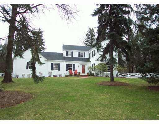 202 Buckingham Road Fox Chapel, PA 15215 - Photo 1 of 1 Exterior Front.