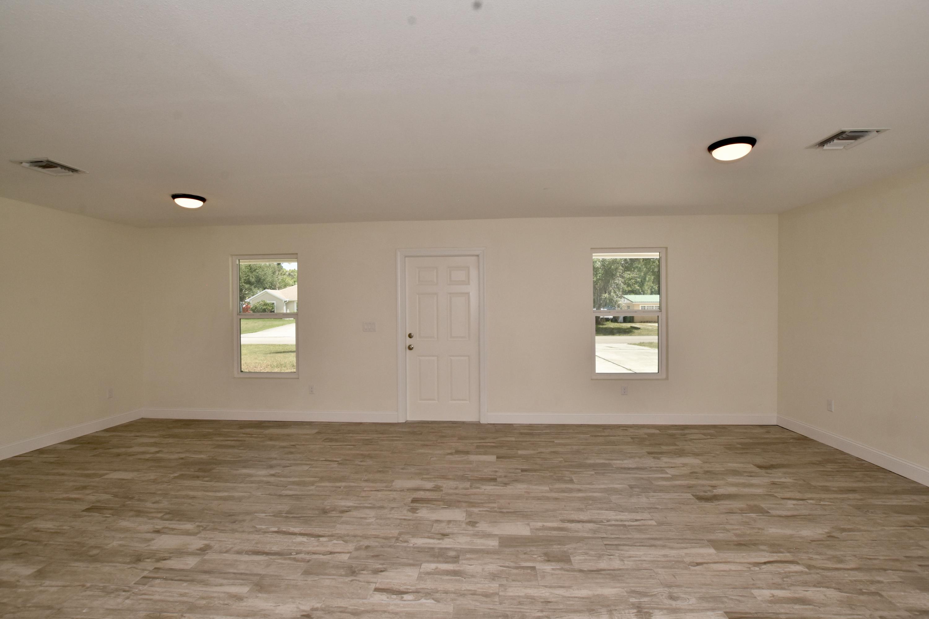 8401 Salerno Road Fort Pierce, FL 34951 - Photo 6 of 19 DSC_5801