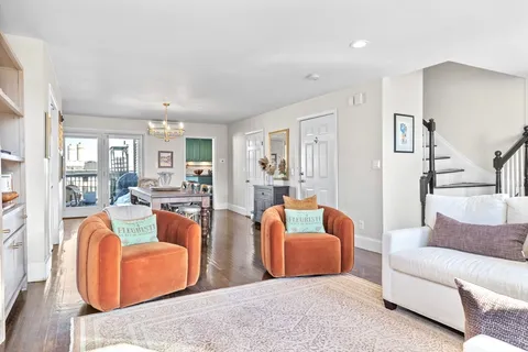 $1,115,000 | 417 Bunker Hill Street, Unit 2, Boston, MA 02129