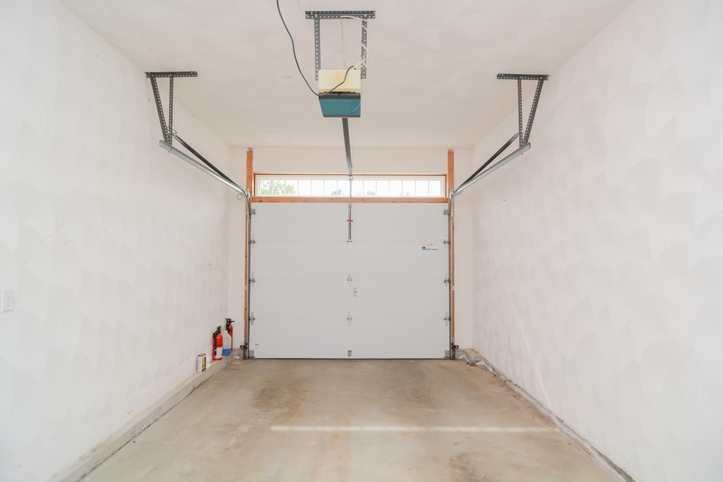 35 Hadleigh Road, Unit 35 Windham, NH 03087 - Photo 24 of 39 a view of small space