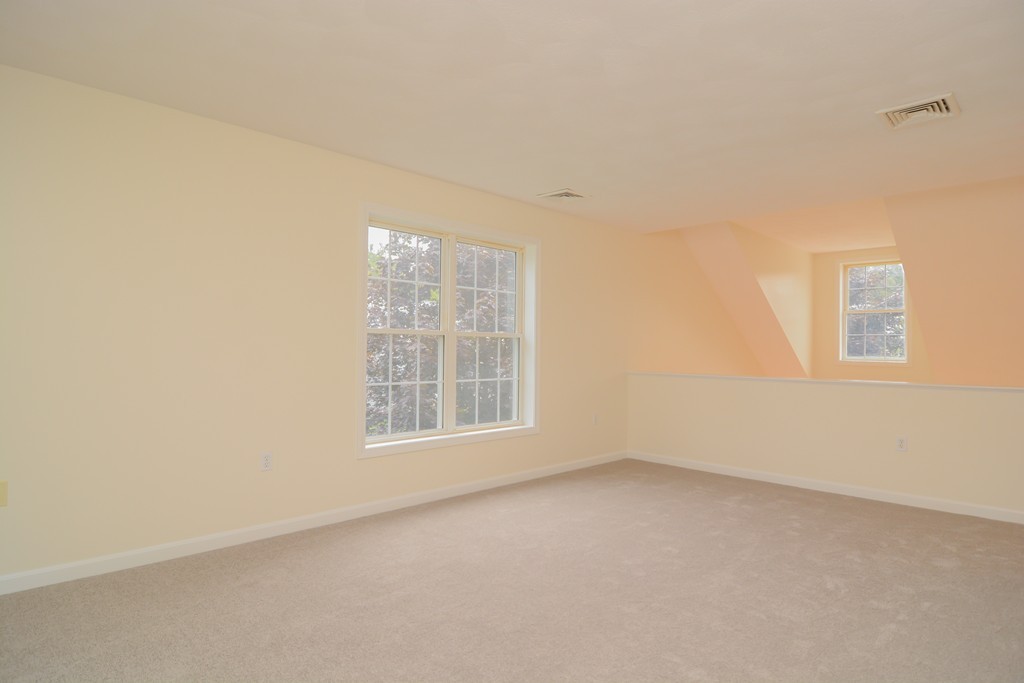 35 Hadleigh Road, Unit 35 Windham, NH 03087 - Photo 25 of 39 an empty room with a window