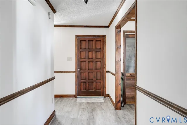 $499,999 | 14747 Ramblewood Drive, Chester, VA 23836