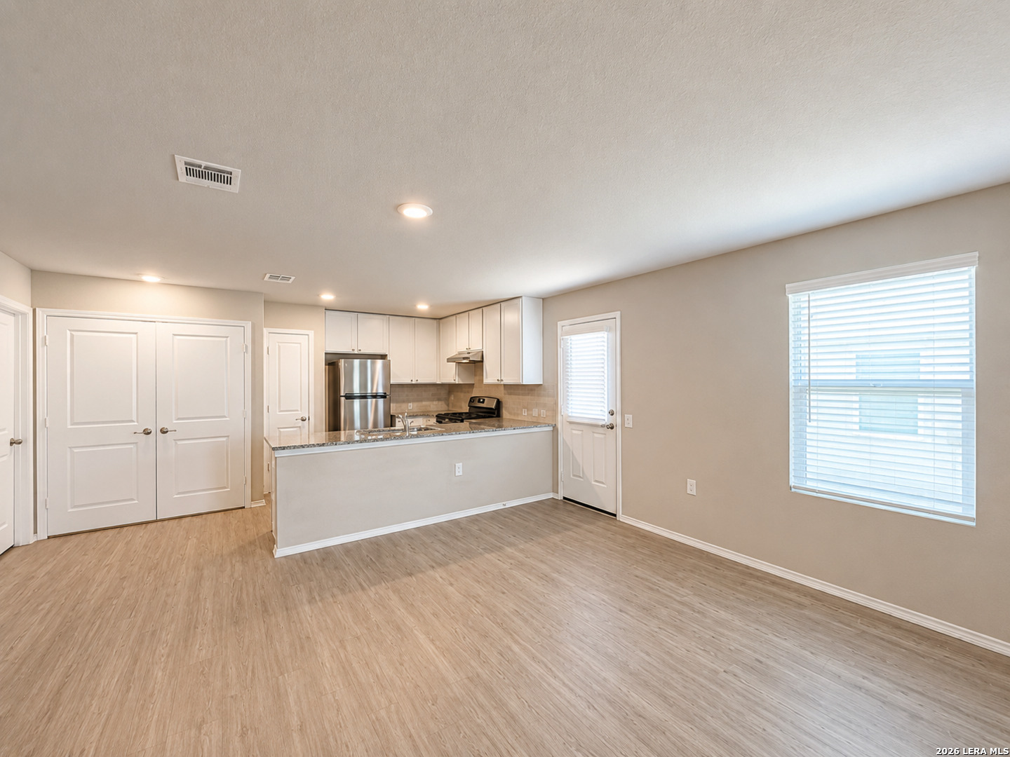 7326 Rosada Way San Antonio, TX 78218 - Photo 12 of 39