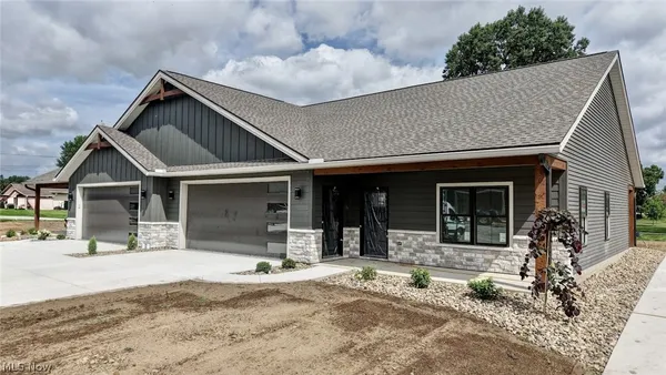 $349,900 | Undisclosed Address, New Philadelphia, OH 44663