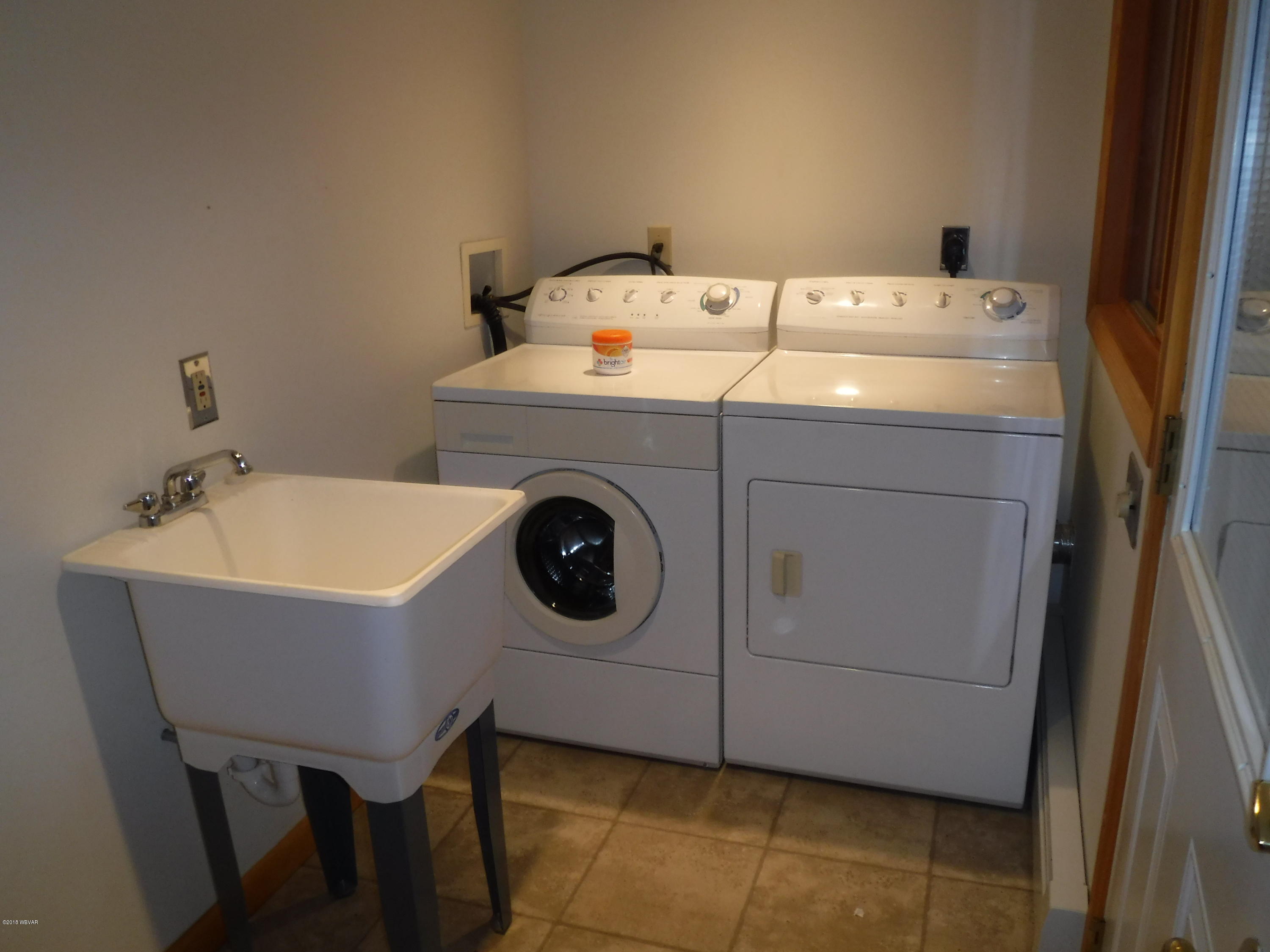 267 Miller Road Dushore, PA 18614 - Photo 2 of 60 Inniss 010